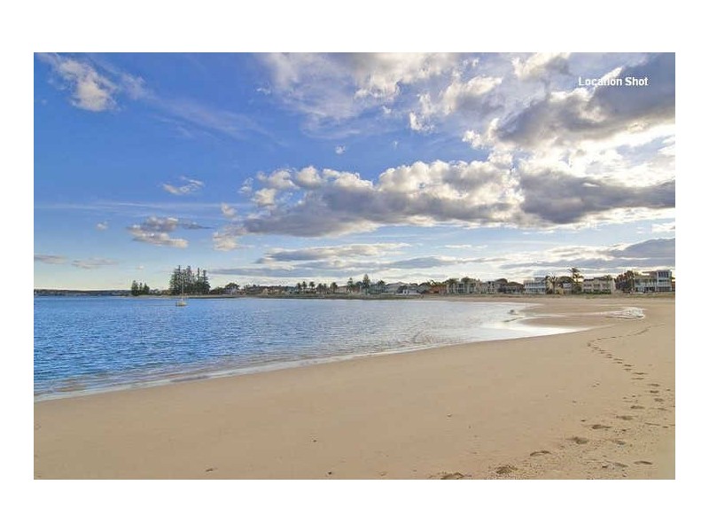 2/1 Gannon  Avenue, Dolls Point NSW 2219