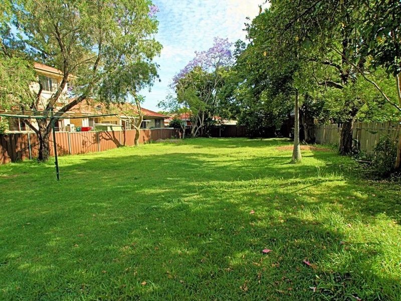 27 Russell Avenue, Sans Souci NSW 2219