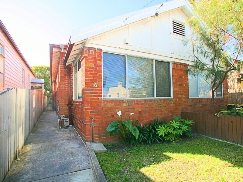16 Pile Street, Dulwich Hill NSW 2203