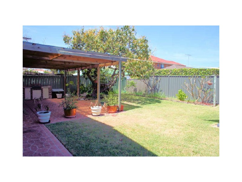 34 McMillan Avenue, Sandringham NSW 2219