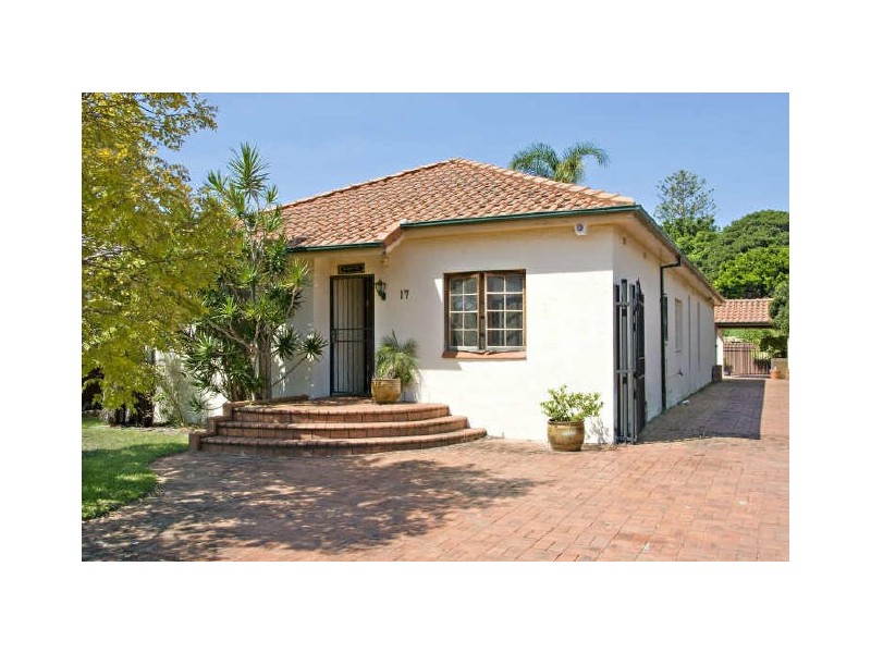17 Norman Avenue, Dolls Point NSW 2219