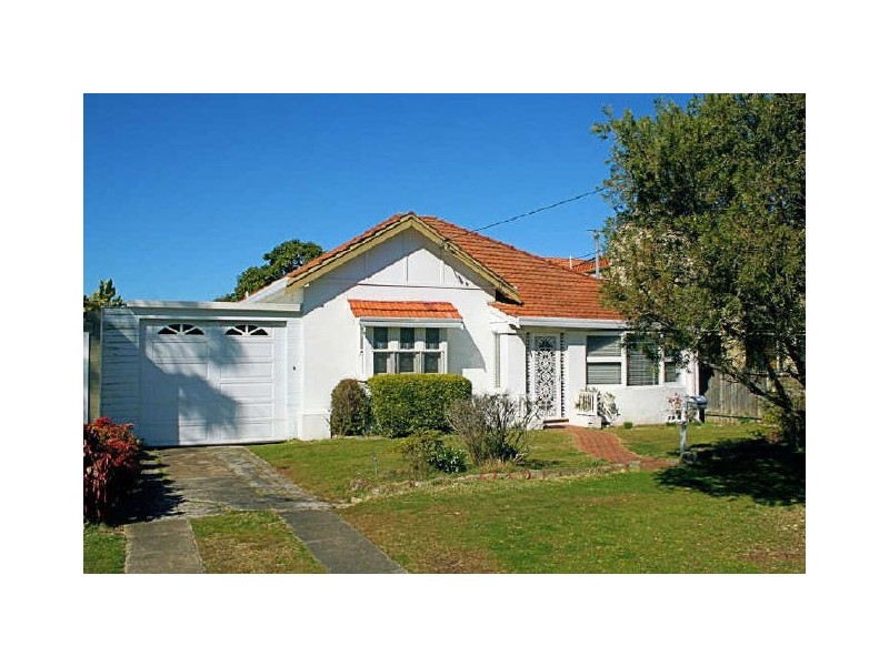 26 Benwerrin Avenue, Carss Park NSW 2221