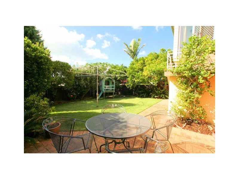 10 Moorefield Avenue, Kogarah NSW 2217