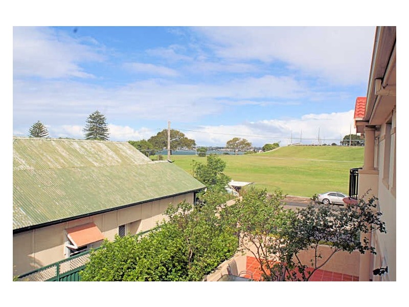 2/30 Fraters Avenue, Sans Souci NSW 2219