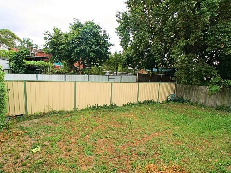 17 Hamel Crescent, Earlwood NSW 2206