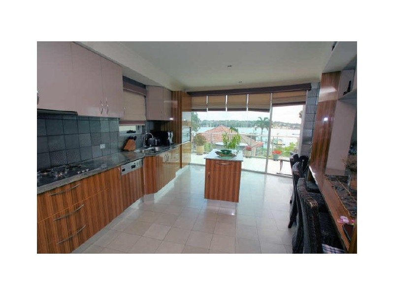 33 Vista Street, Sans Souci NSW 2219