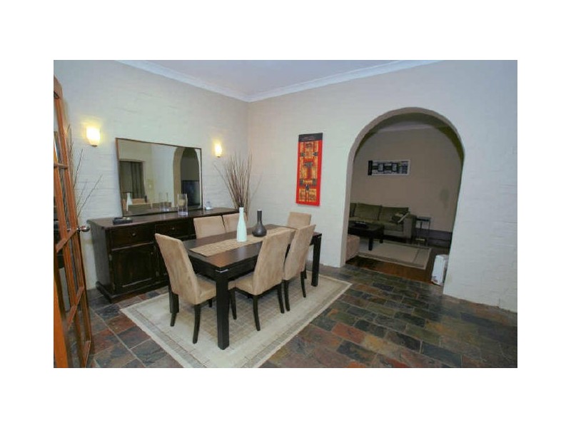 17 Kings Road, Brighton-le-sands NSW 2216