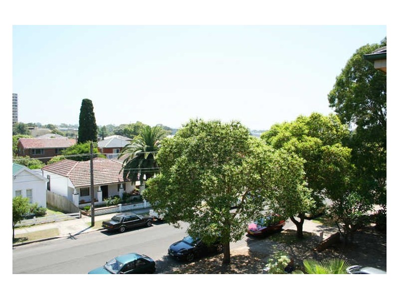 8/17 Baxter Avenue, Kogarah NSW 2217