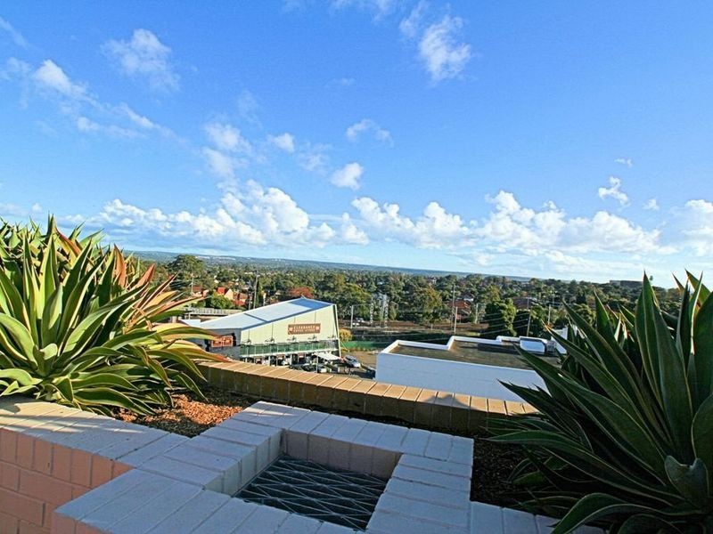 81/6-12 Carrington Avenue, Hurstville NSW 2220