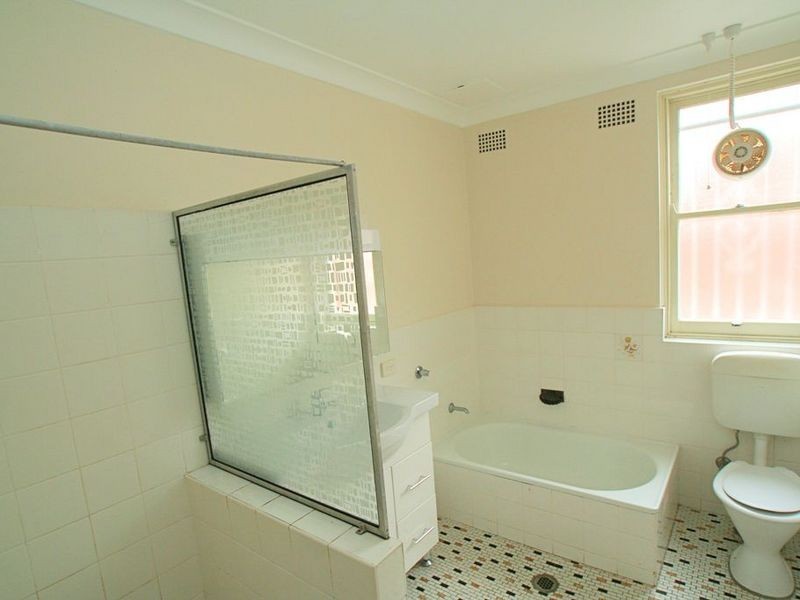 4/1 Gannon Avenue, Dolls Point NSW 2219