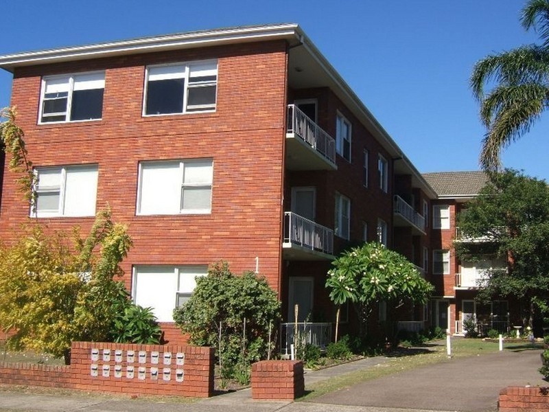 4/1 Gannon Avenue, Dolls Point NSW 2219