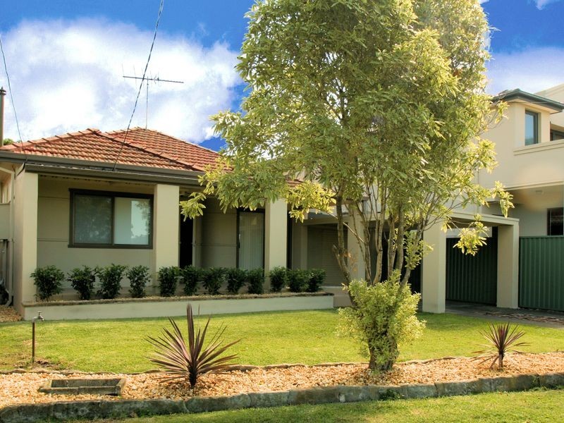 11 Lawson Street, Sans Souci NSW 2219