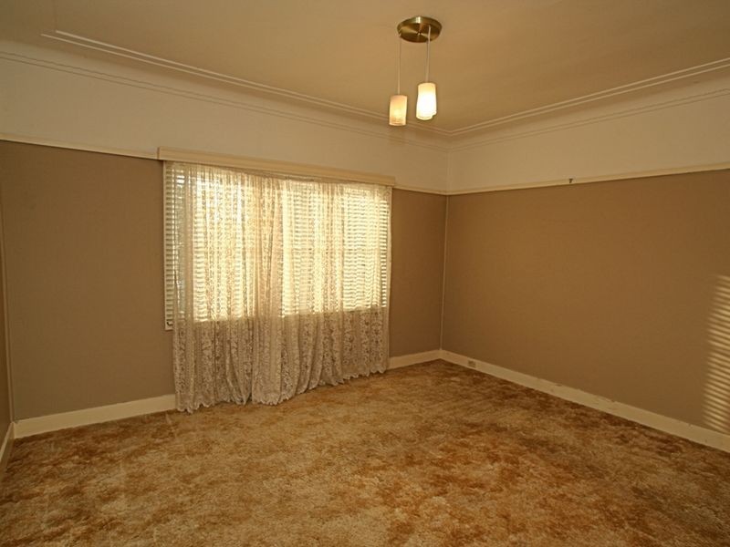 130 Holt Road, Taren Point NSW 2229