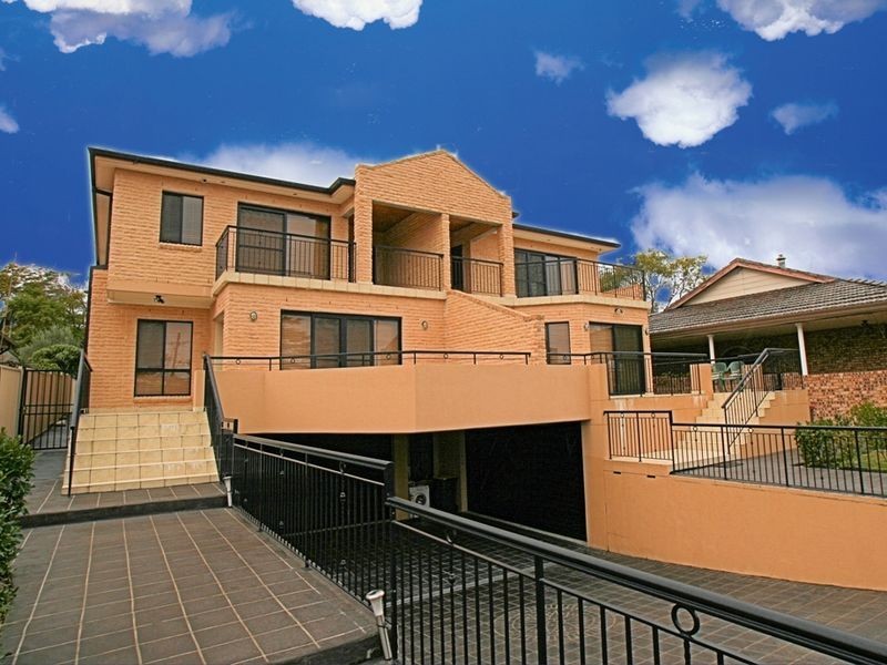 10 Carroll Street, Beverley Park NSW 2217