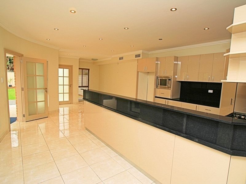 10 Carroll Street, Beverley Park NSW 2217