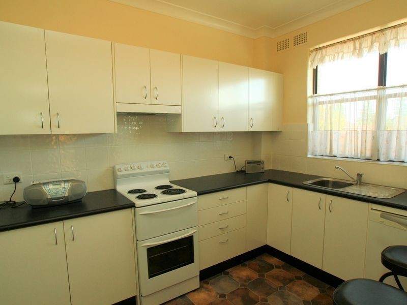 17/17 Gannon Avenue, Dolls Point NSW 2219