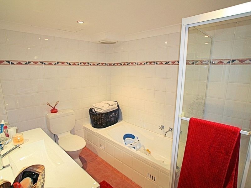 17/2 Gurrier Avenue, Miranda NSW 2228