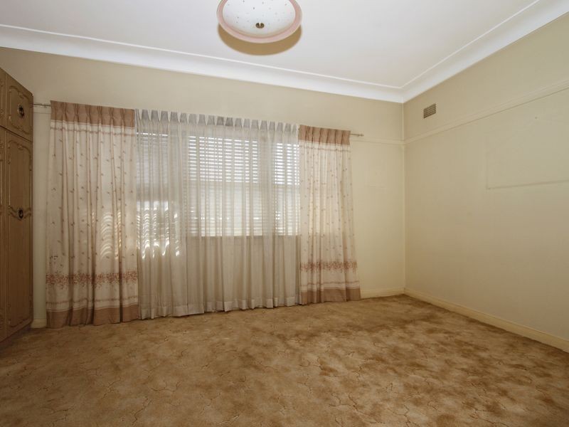 319 The Grand Parade, Sans Souci NSW 2219