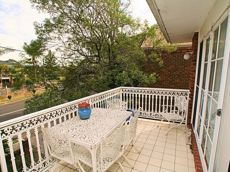 2/4 Malua Street, Dolls Point NSW 2219