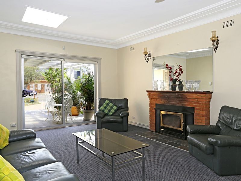 42 Toyer Avenue, Sans Souci NSW 2219