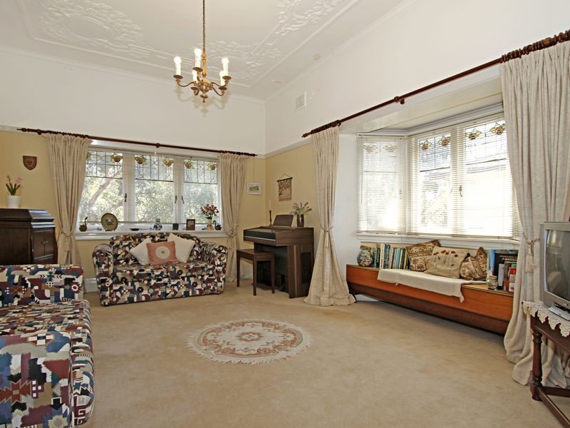 56 Lenthall Street, Kensington NSW 2033