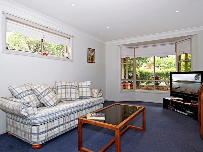 42 Coopernook Avenue, Gymea Bay NSW 2227