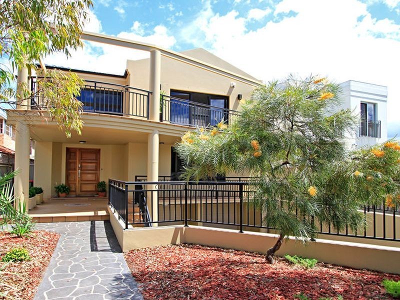 83 Clareville Avenue, Sandringham NSW 2219