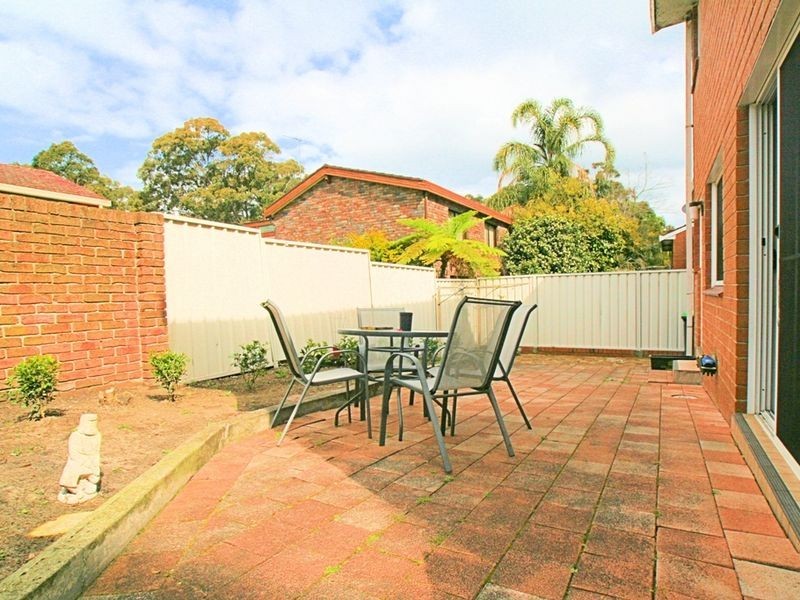 2/14 Taylor Close, Miranda NSW 2228