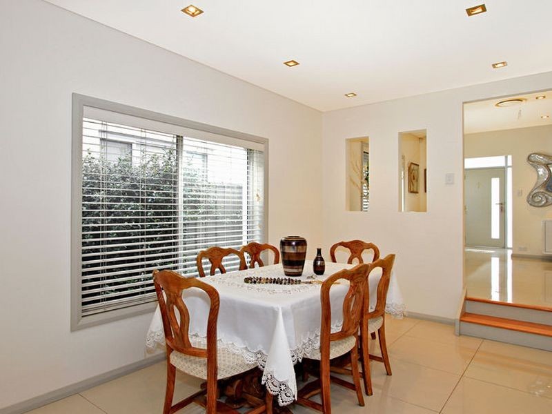 6a Norman Avenue, Dolls Point NSW 2219