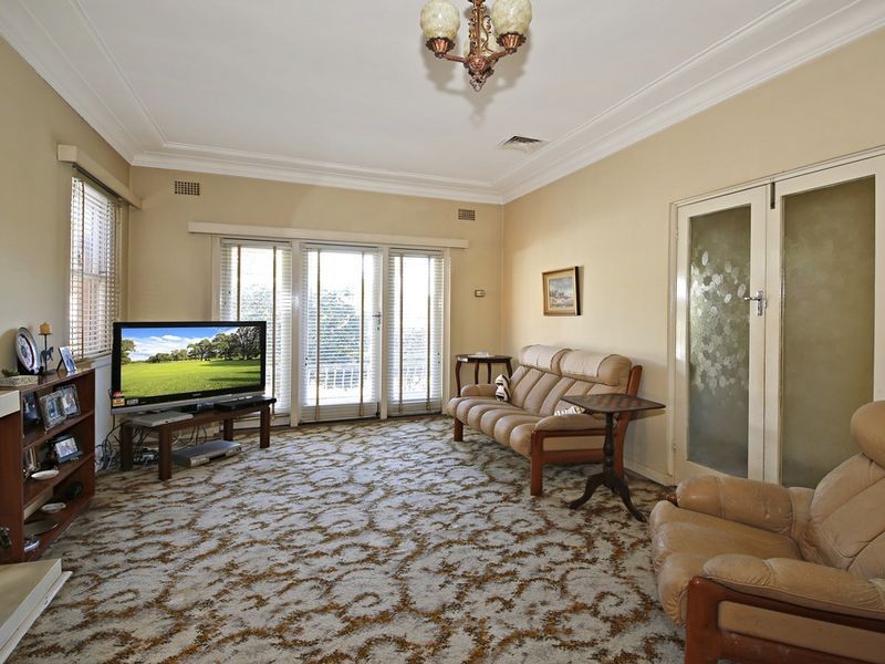 42 Battye Avenue, Beverley Park NSW 2217