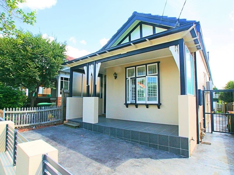 4 Alrington Street, Dulwich Hill NSW 2203