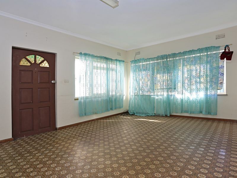 33 Harcourt Parade, Rosebery NSW 2018