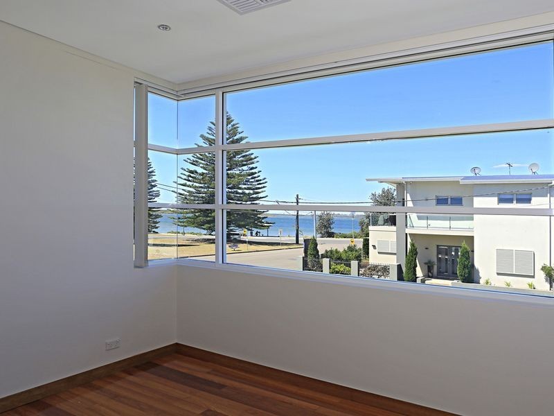 8 Napoleon Street, Sans Souci NSW 2219