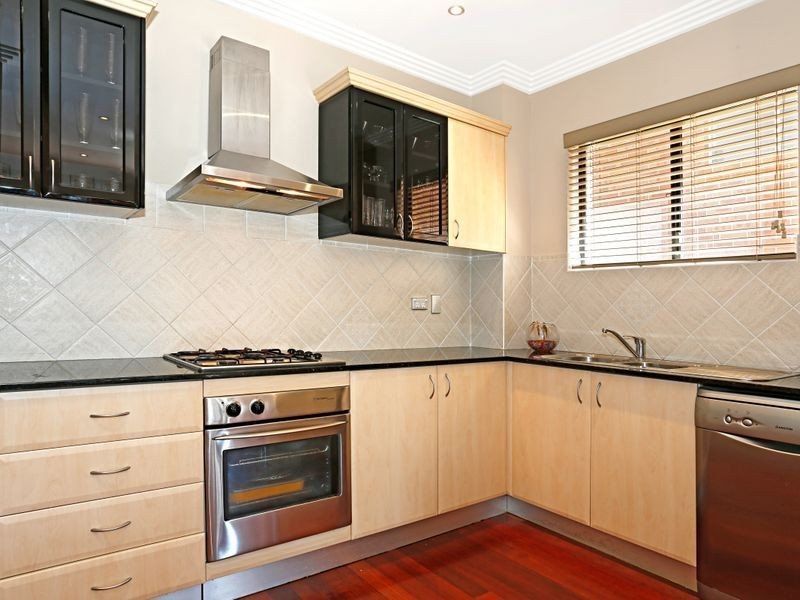 2/110 Napoleon Street, Sans Souci NSW 2219