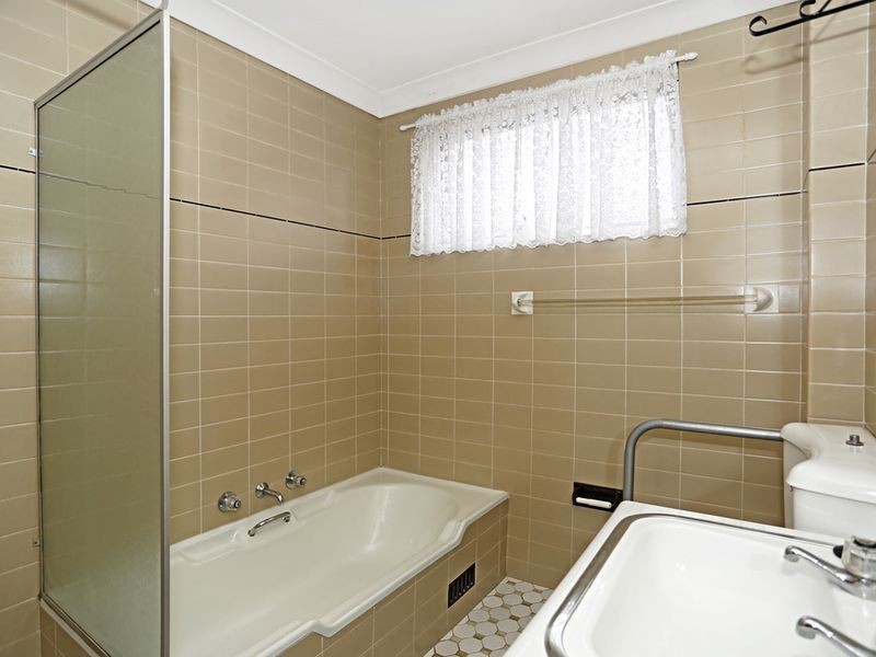 2/6 Fraters Avenue, Sans Souci NSW 2219