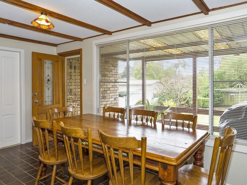 9 Seine Place, Miranda NSW 2228