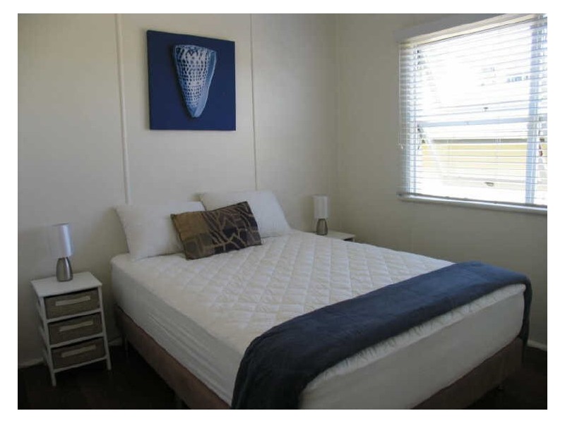 35 Yamba Street, Yamba NSW 2464