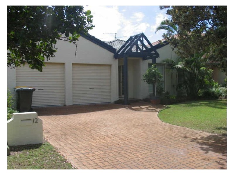 12 beachside way, Yamba NSW 2464