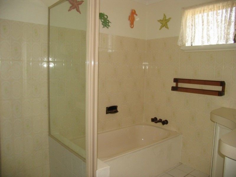 27 Melaleuca Drive, Yamba NSW 2464