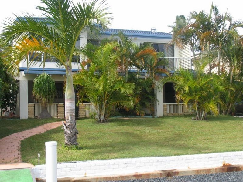 27 Melaleuca Drive, Yamba NSW 2464