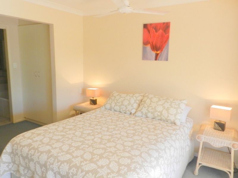 2/44 Beachside Way, Yamba NSW 2464
