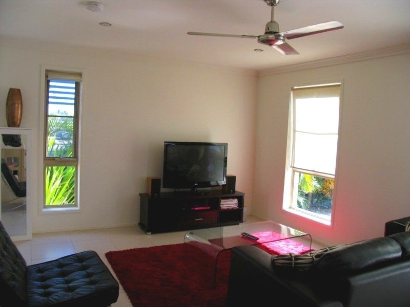 1/32 Park Avenue, Yamba NSW 2464