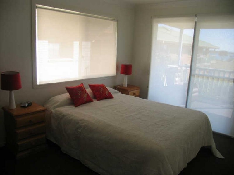 5 Bent Street, Yamba NSW 2464
