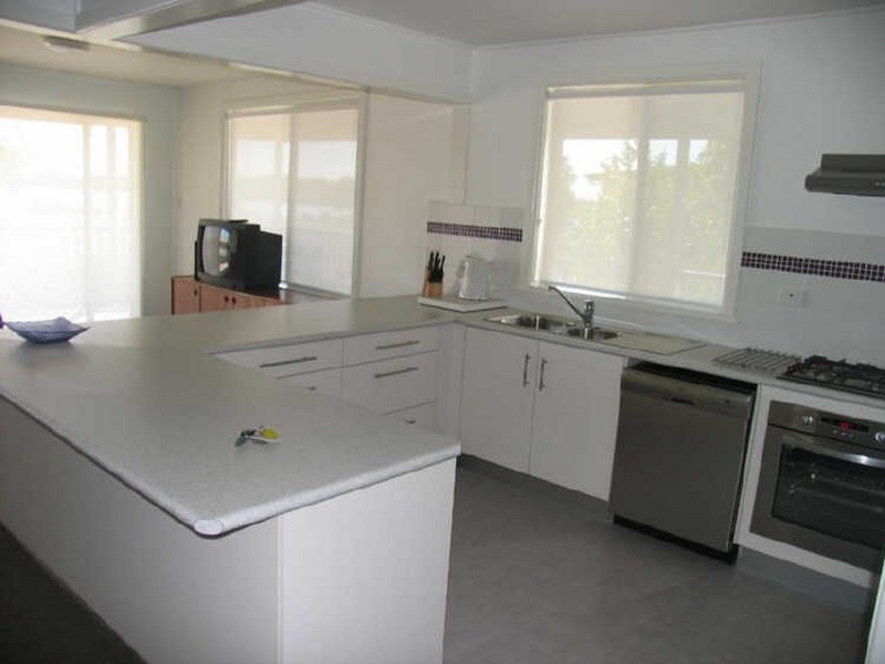 5 Bent Street, Yamba NSW 2464