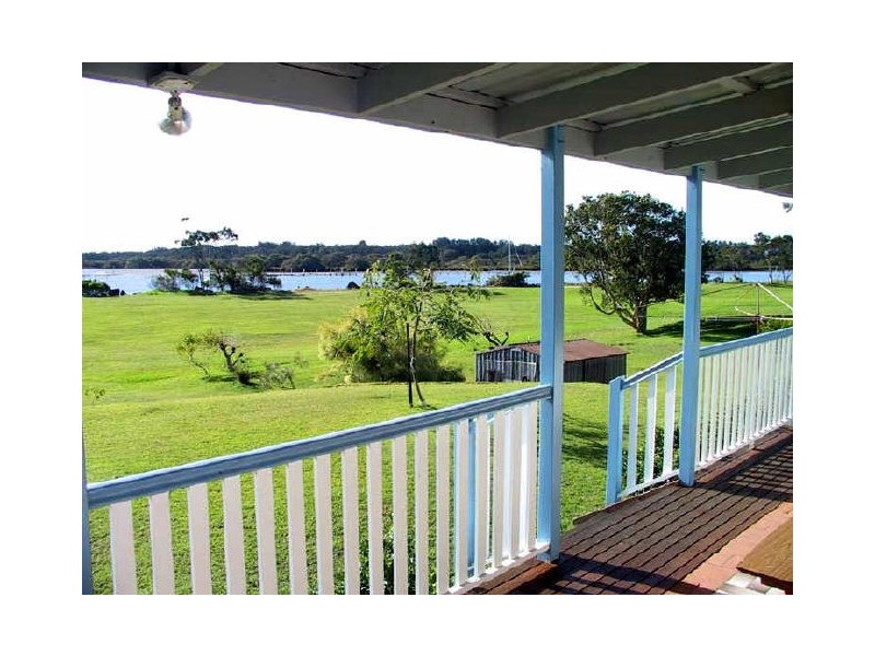 5 Bent Street, Yamba NSW 2464