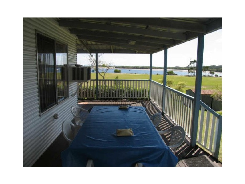 5 Bent Street, Yamba NSW 2464