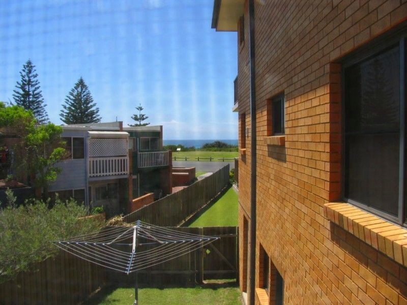 6 Edgewater, Yamba NSW 2464