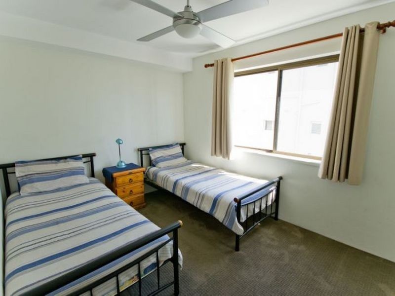 Talinga 2/20 Queen Street, Yamba NSW 2464