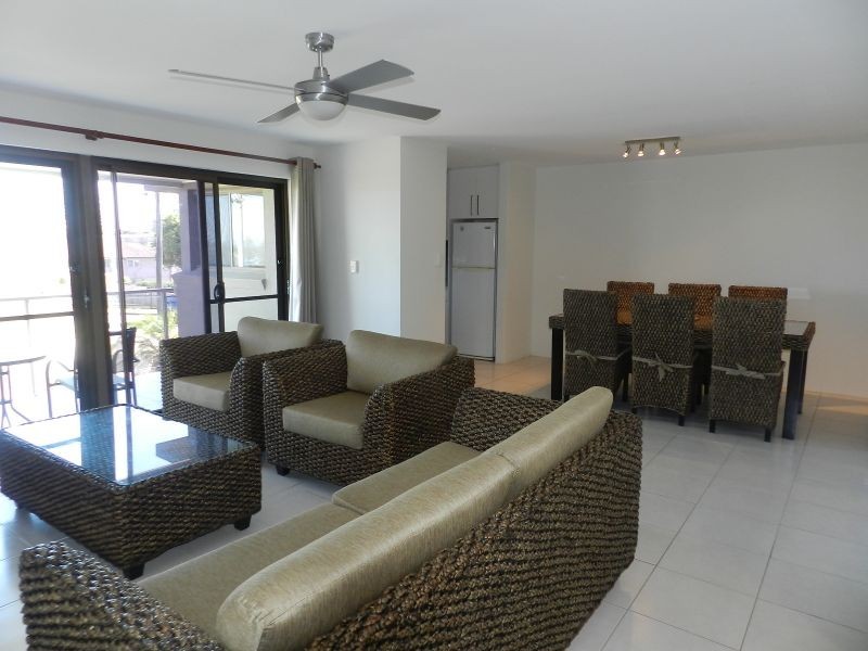 Talinga 2/20 Queen Street, Yamba NSW 2464