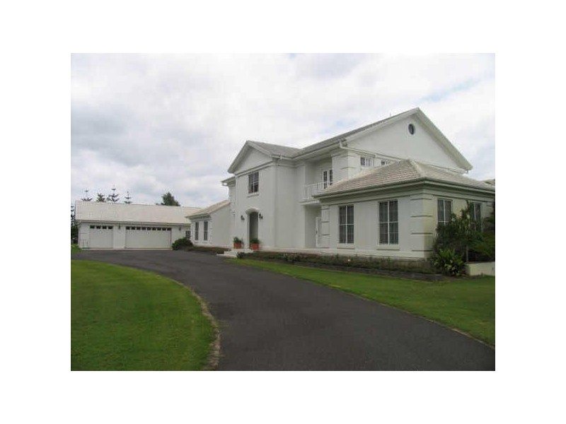 417 School Road, Yamba NSW 2464